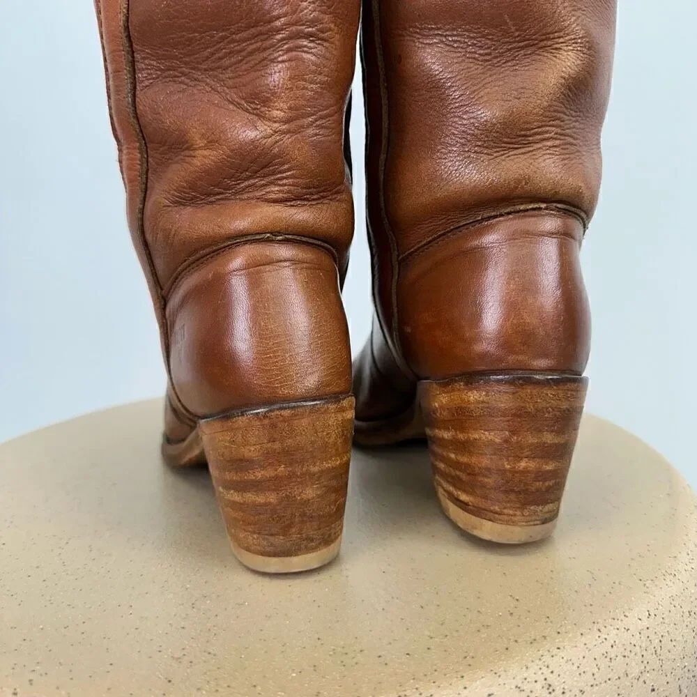 Frye Women’s Vintage 1970s Fold Cuff Knee Block Heel Cognac Leather Boot - Picture 11 of 14